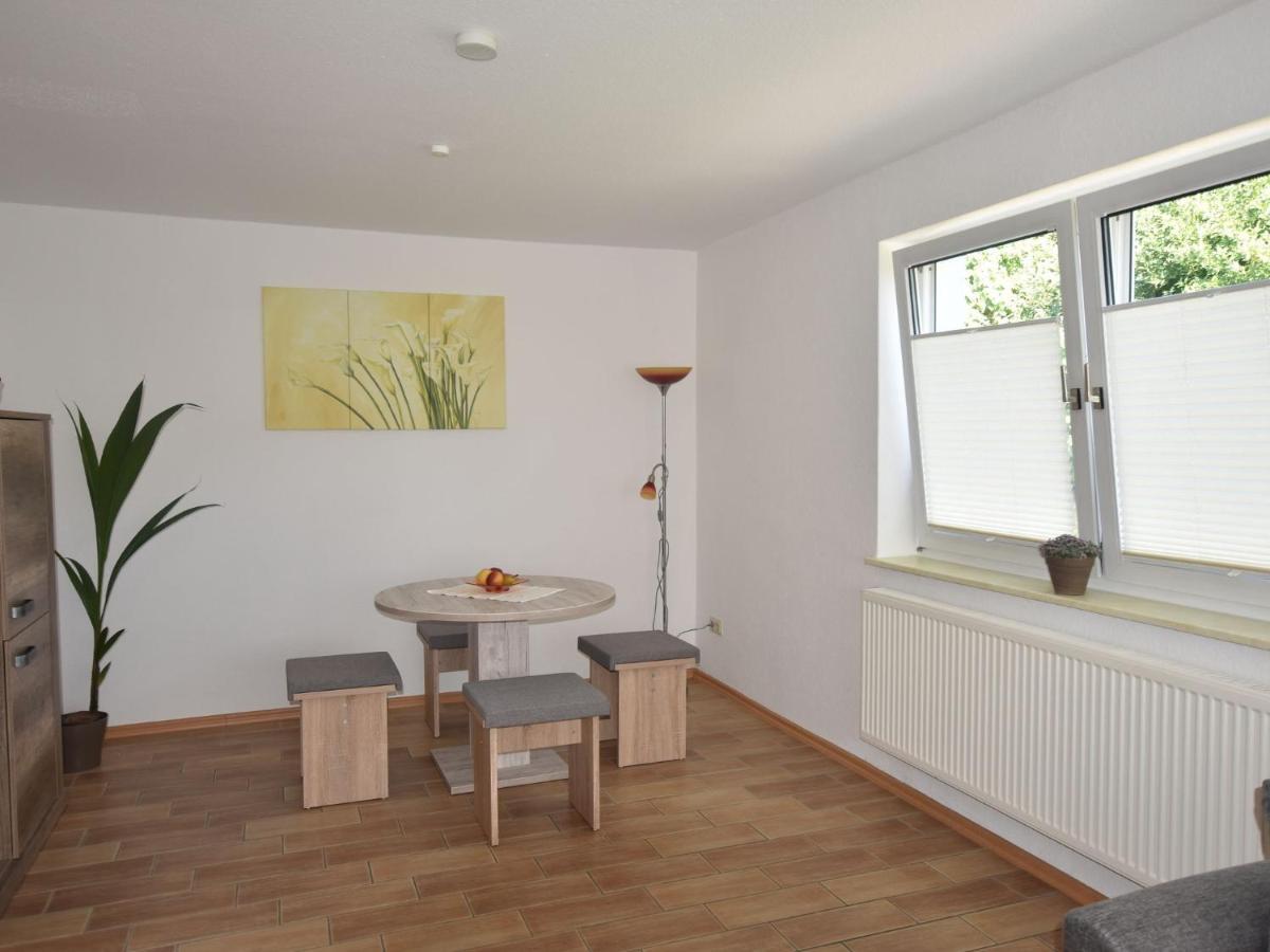 Вілла Modern Bungalow In Kroepelin With Garden Номер фото